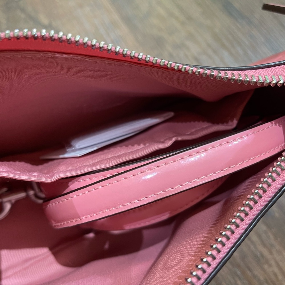 NWT Coach CDA98 Teri Shoulder Bag In Signature Leather With Heart Charm Pink - Picture 9 of 15
